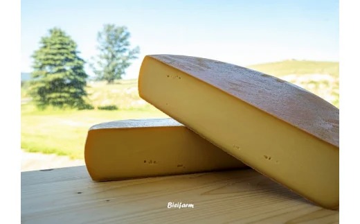 美瑛放牧酪農場　ラクレットチーズ　ホールサイズ